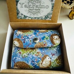 Hedgehog Wallet - Blue